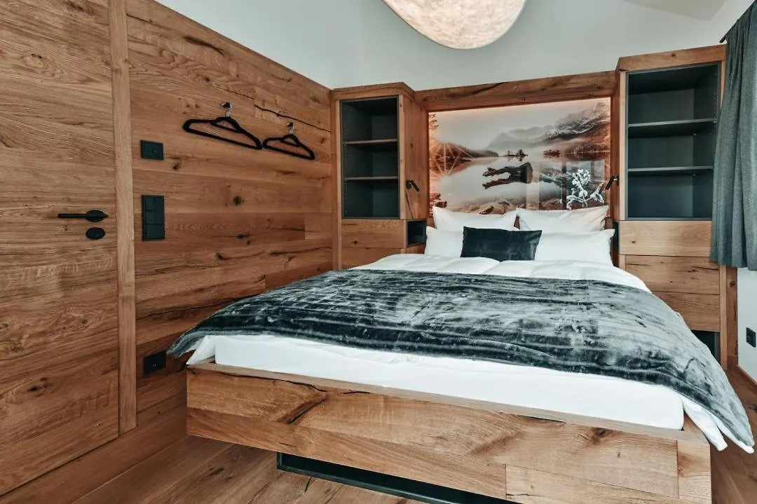 Zsam Chalets Mit Sauna Und Hottub Garmisch-Partenkirchen Germany