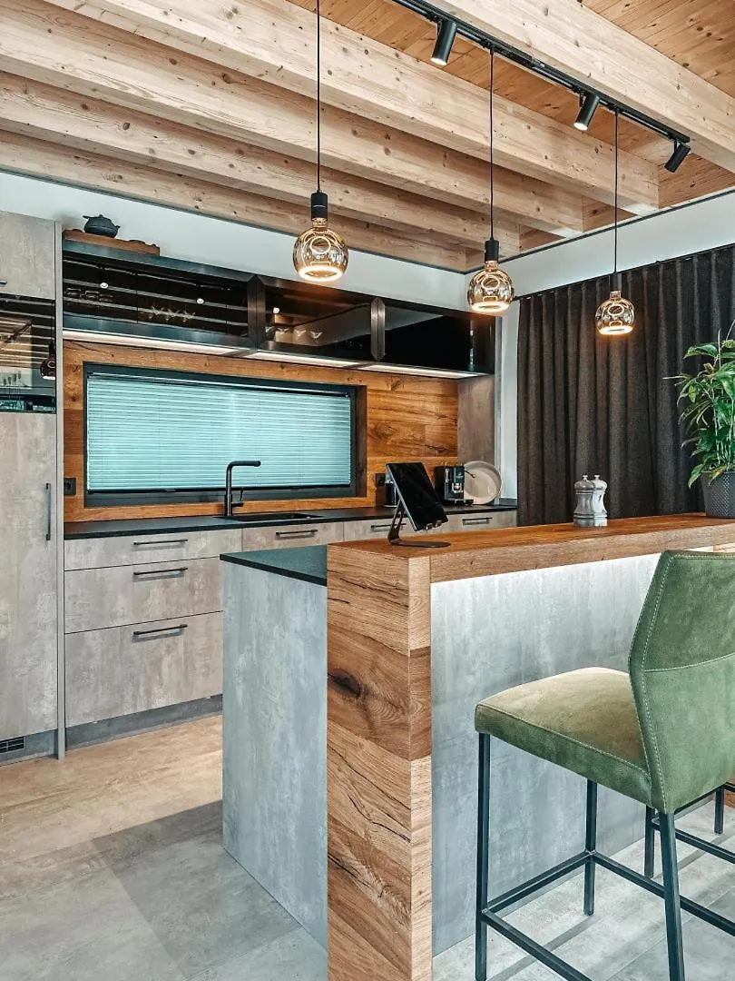 Zsam Chalets Mit Sauna Und Hottub Garmisch-Partenkirchen