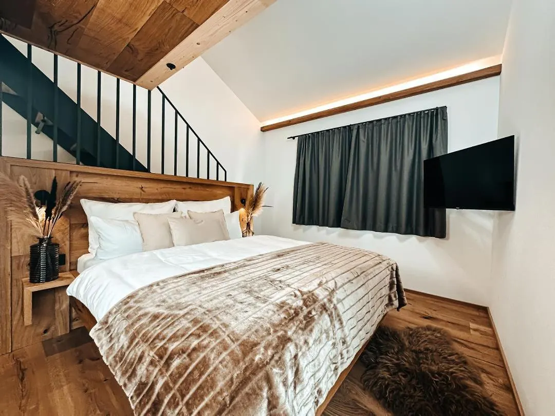 Zsam Chalets Mit Sauna Und Hottub Garmisch-Partenkirchen