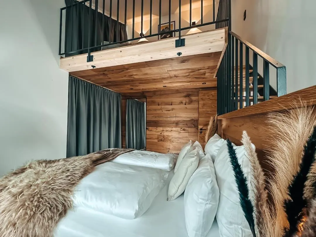 Zsam Chalets Mit Sauna Und Hottub Garmisch-Partenkirchen